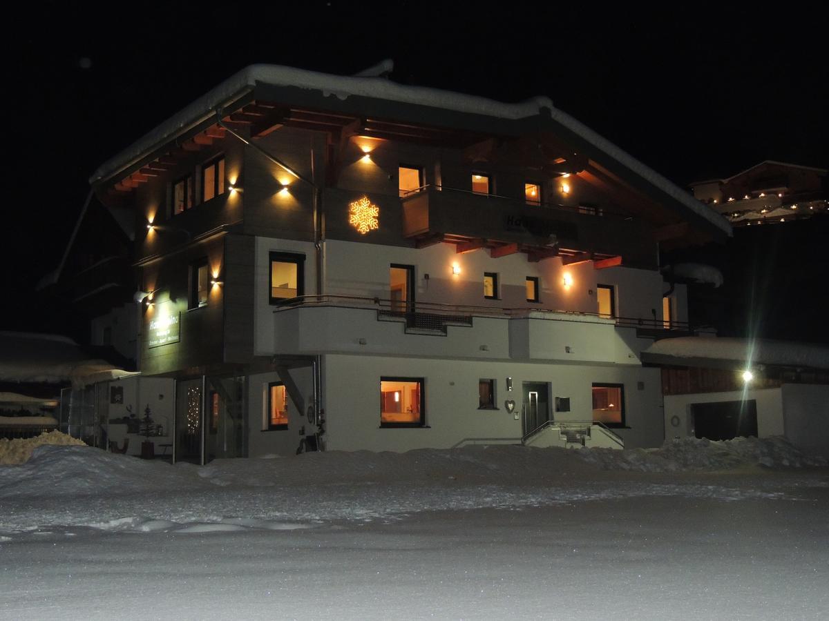 Gaestehaus Alpina Sankt Anton am Arlberg Exterior foto
